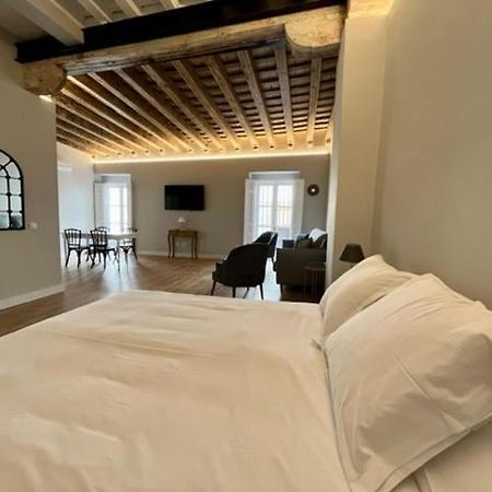Ti1 Estiloso Loft 120M De La Catedral Tomas De Ibarra Street Sevilla Exterior foto