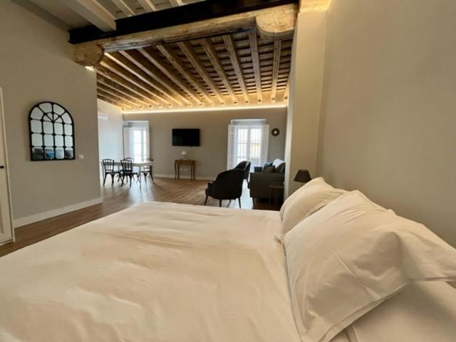 Ti1 Estiloso Loft 120M De La Catedral Tomas De Ibarra Street Sevilla Exterior foto