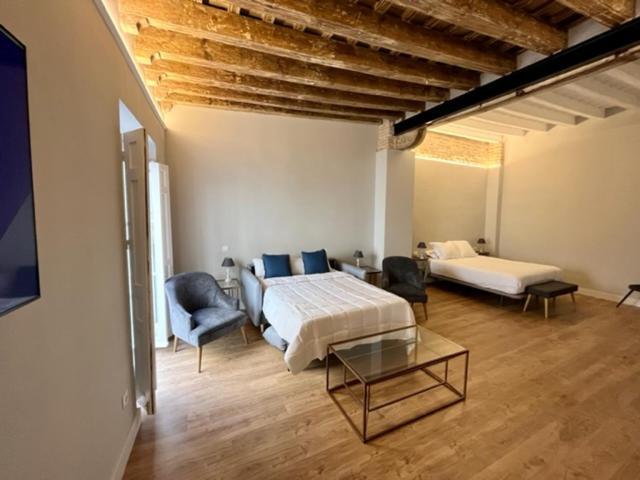 Ti1 Estiloso Loft 120M De La Catedral Tomas De Ibarra Street Sevilla Exterior foto